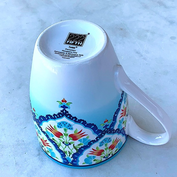 222 FIFTH TUNISIA COFFEE MUG 4 INCH ROUNDED FLORAL BLUE RED YELLOW NEW PORCELAIN - Picture 5 of 6